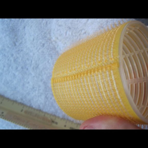 2 Hot Tools 2 1/2" Anti Static Self Adhering Thermal Rollers Hair Curlers Jumbo - Picture 5 of 7